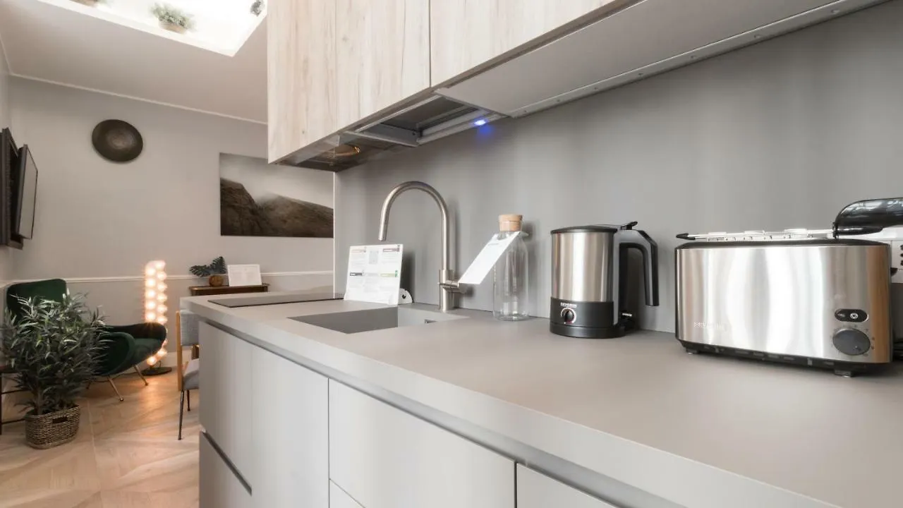 Apartament Italianway - Garigliano 4 Flat Mediolan 0*,  Włochy