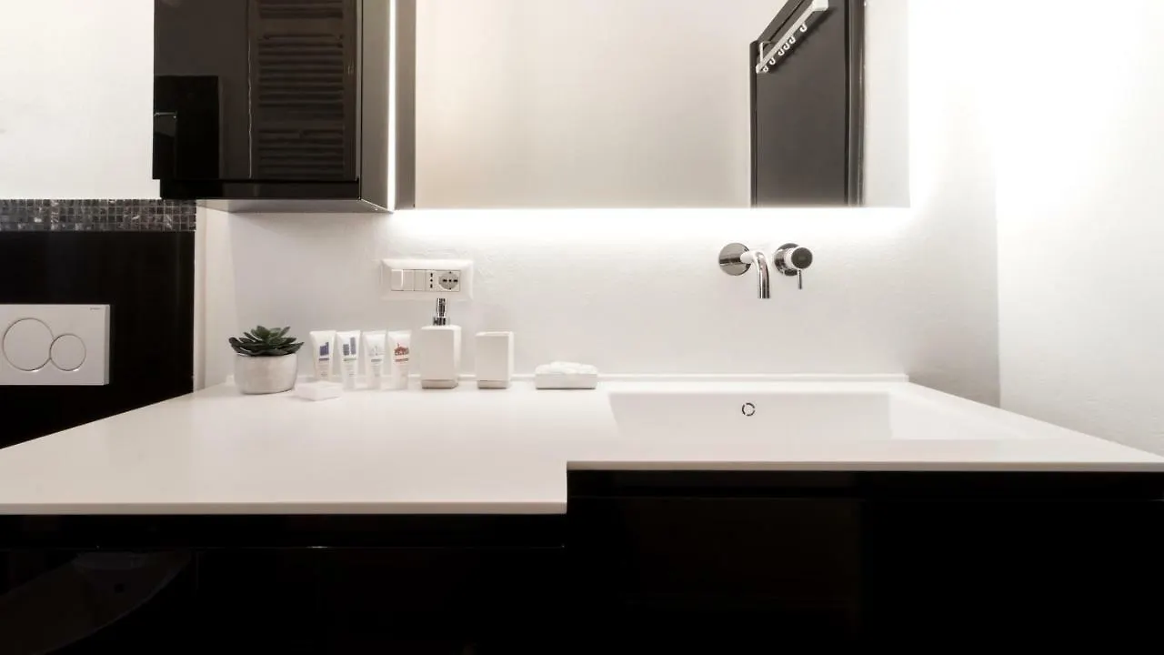 Italianway - Garigliano 4 Flat Lägenhet Milano